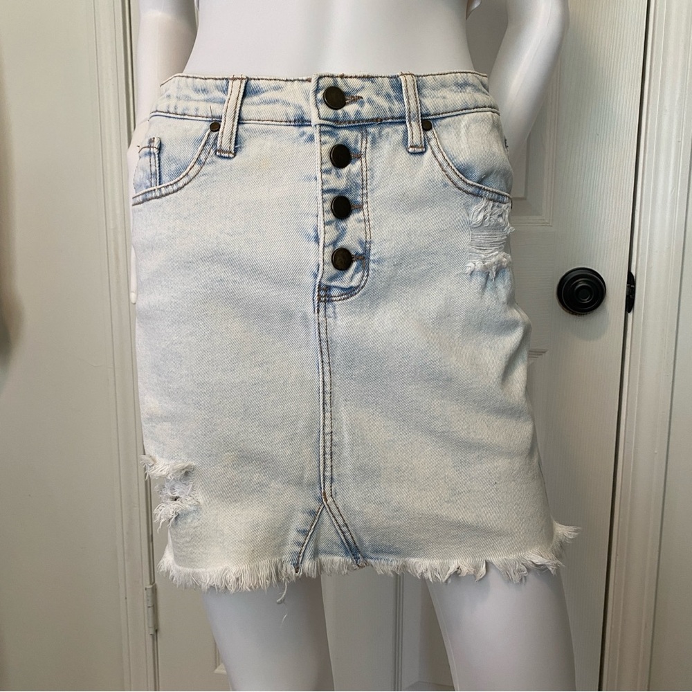 Wonderly Distressed Denim Mini Skirt - Picture 3 of 15